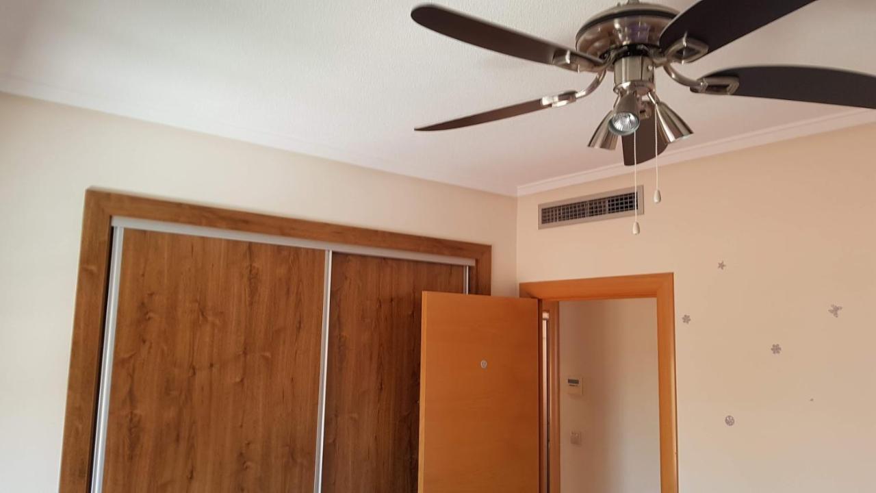 Apartamento Con Tres Dormitorios Vista Mar Santa Pola Kültér fotó